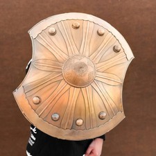 Scudo da guerra troiano