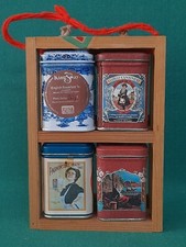 LOTTO 4 SCATOLINE SCATOLE IN LATTA TE' THE MADE IN ENGLAND SUPPORTO LEGNO. BW13