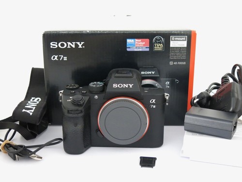 Sony alpha iii - alpha, a7