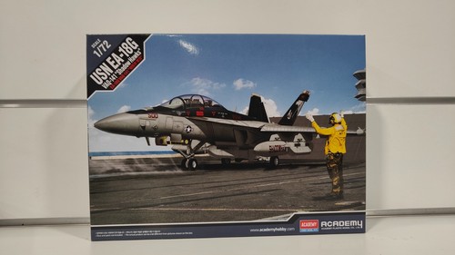 Usn 18g vaq 141shadow hawks - 18g, vaq-141shadow