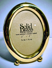 Cornice portafoto vintage ottone massiccio ovale 2" x 3" laccato lucido a mano made in Korea
