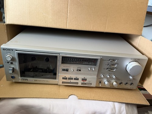Cassettiera stereo vintage