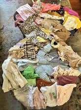 Lotto di 50 pezzi vestiti