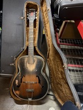 Chitarra acustica vintage