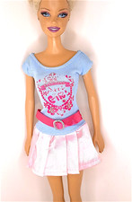 B684 - BARBIE FASHIONISTAS