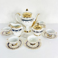 Servizio da caffe antico in