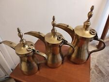 Tre Caffettiere Dallah Beduine d'epoca in Ottone (Giordania)