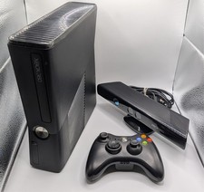Xbox 360 S Console 4 GB Nera -