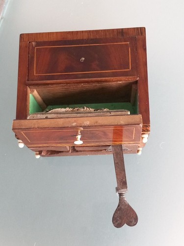 Antica scatola cucire - scatola, da