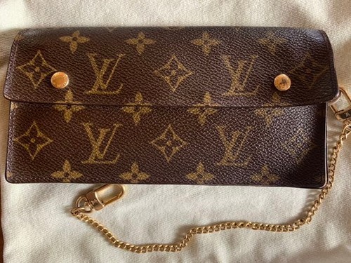 Monogramma portafoglio usato