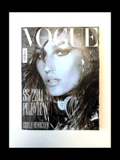 Vogue Italia Magazine 724 2010 dicembre Kate Moss Gemma Arterton