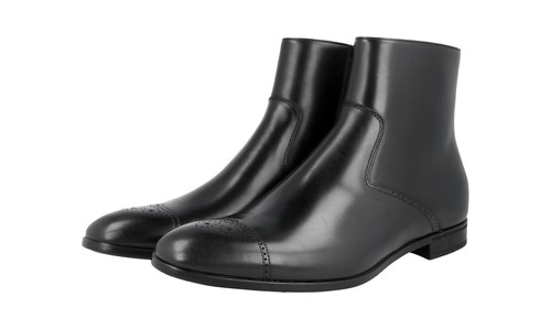 Scarpe stivaletti eleganti