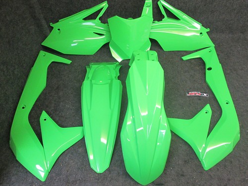 Kit completo plastica verde
