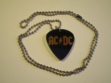 GC- CIONDOLO / COLLANA a forma