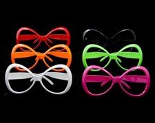 1 PAIO DI OCCHIALI PLASTICA 19