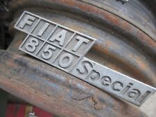 FIAT 850 Special - Scritta logo posteriore in metallo - Ricambio usato
