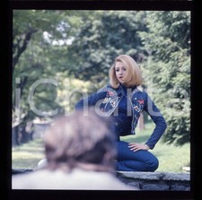 1970ca SPETTACOLO ITALIA Raffaella CARRA' Ritratto (2) NEGATIVO ORIGINALE