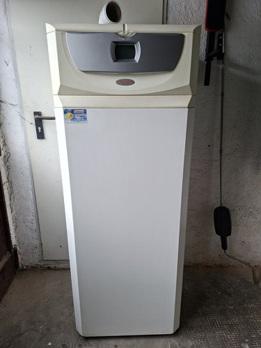 Caldaia basamento immergas - a,