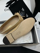 Ballerine bicolore CHANEL -