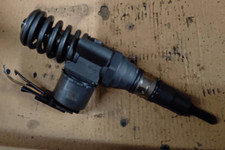 03G130073G Iniettore pompa  AUDI A4 (8E) 2.0 16V TDI Ber. 4p/d/1968cc