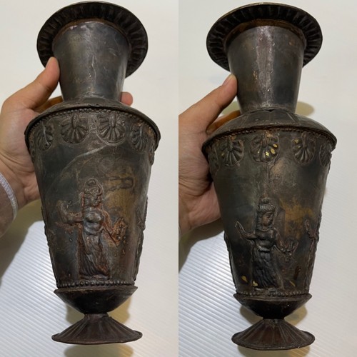 Meravigliosa antica brocca