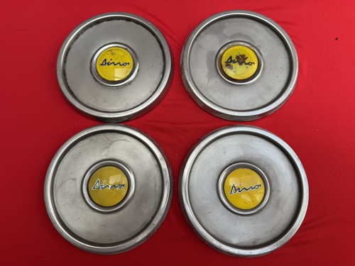 Set tappi mozzo - ferrari, dino