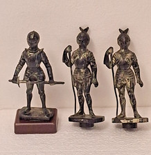 Lotto soldatini Figurini  Cavalieri medievali  da recupero Marca depose vintage