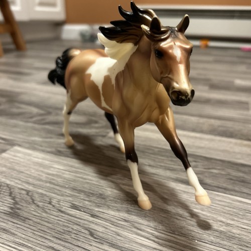 Breyer classics buckskin - breyer,