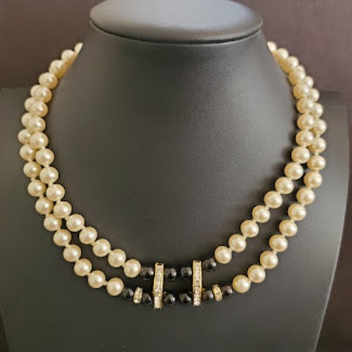 Collana girocollo doppio filo
