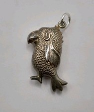 Vecchio ciondolo vintage in