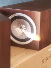 kef speakers  R800 Ds