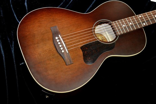 Art lutherie roadhouse burbon - art,