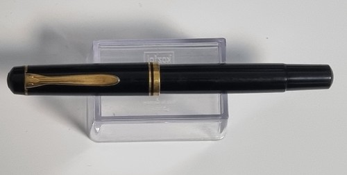 Pelikan fountain pen black 14k - pelikan,