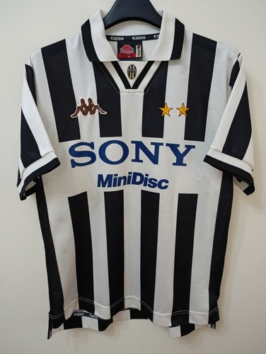 Juventus 1996 1997 home - juventus,