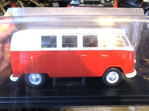 Volkswagen station wagon - vw,