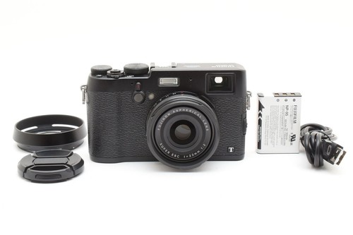Fotocamera digitale compatta