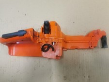 SERBATOIO IMPUGNATURA POSTERIORE COMPLETA MOTOSEGA HUSQUARNA 350 ORIGINALE!!!!