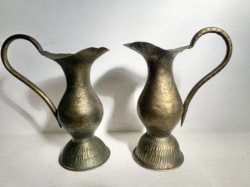 Coppia brocche vintage ottone - brocche,