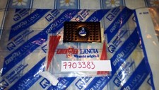 Piastrina porta anteriore *ORIGINALE* LANCIA Y10 cod. 7703383