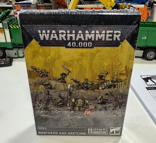 Warhammer 000 orks - 40,000,