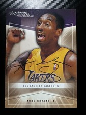 2004  SkyBox Autographics Kobe