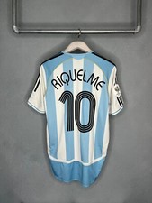Argentina • JUAN ROMAN