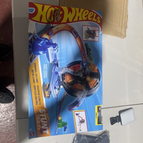 Hot wheels stunt - stunt, tracks