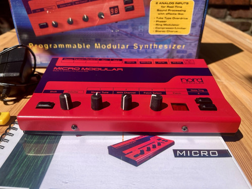 Clavia nord micro - nord,