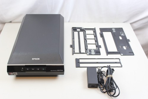 Epson perfection v600 flatbed - epson,