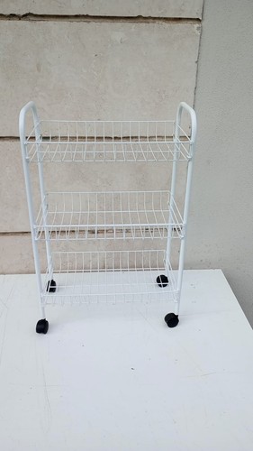 Scolapiatti bianco con ruote