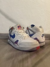 Nike Air Tech Challenge 2