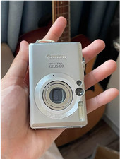 Canon IXUS 60 6,0 MP 3X zoom ottico CCD fotocamera digitale lingua inglese