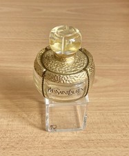 Yves Saint Laurent Bottiglia