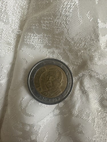 Moneta euro raffigurante - da,